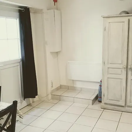 Charme Historique D Apartment Agde